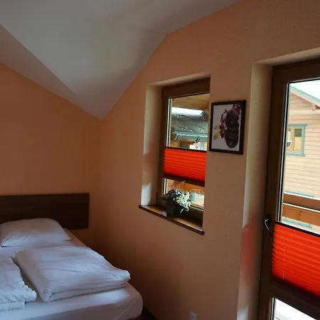 Natura Park - Domki, 홀리데이파크 우스트 노리 모르스키