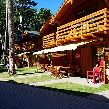 Natura Park - Domki, أوسترونيه مورسكية