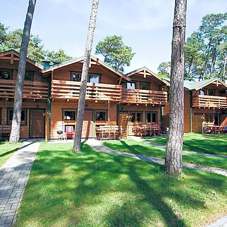Natura Park - Domki, منتزه العطل أوسترونيه مورسكية
