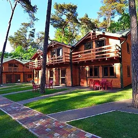 Natura Park - Domki, أوسترونيه مورسكية
